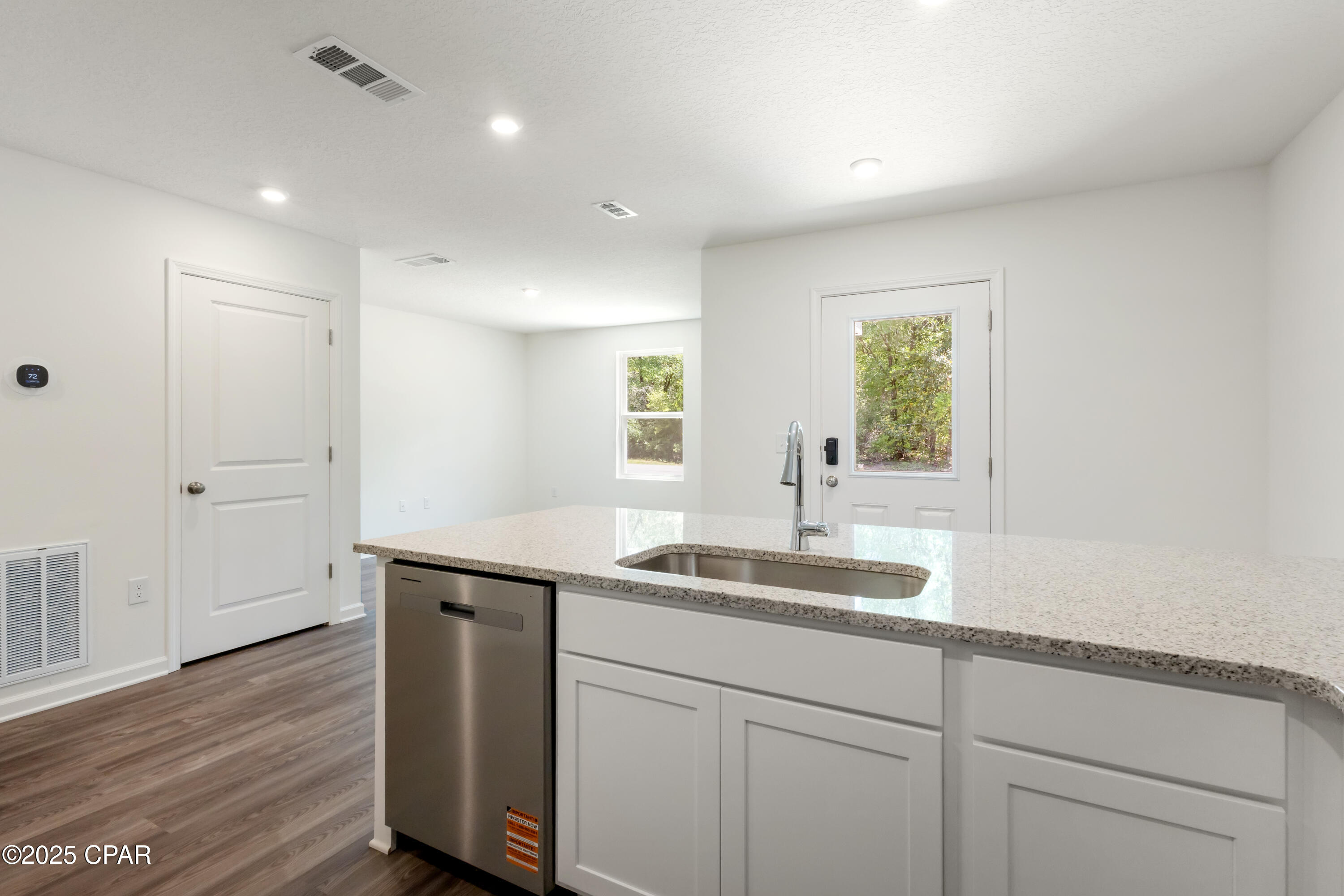 4101 Gulliver Drive Chipley, FL 32428 - Photo 6 of 28