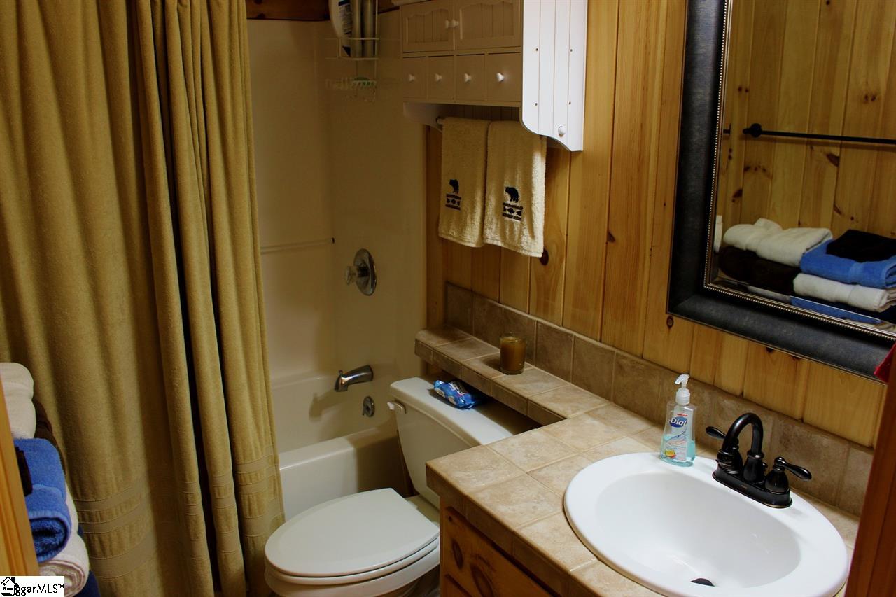 148 Harbour Point Six Mile, SC 29682 - Photo 30 of 36 Gallery Image 30
