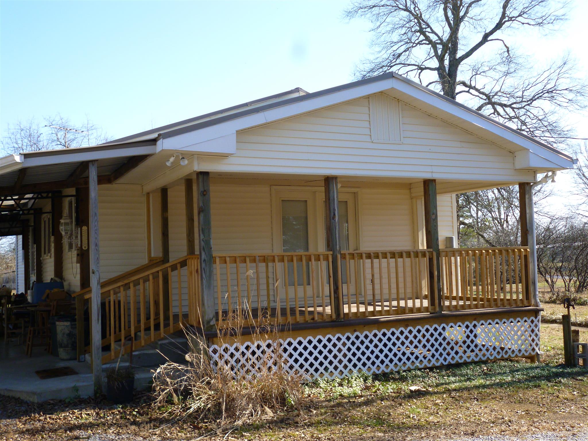 133 Cartwright Road Shelbyville, TN 37160 - Photo 2 of 17 Gallery Image 2