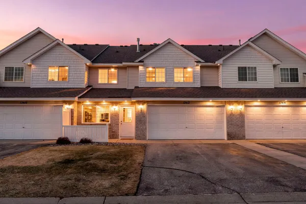 $289,000 | 17412 Gettysburg Way, Lakeville, MN 55044