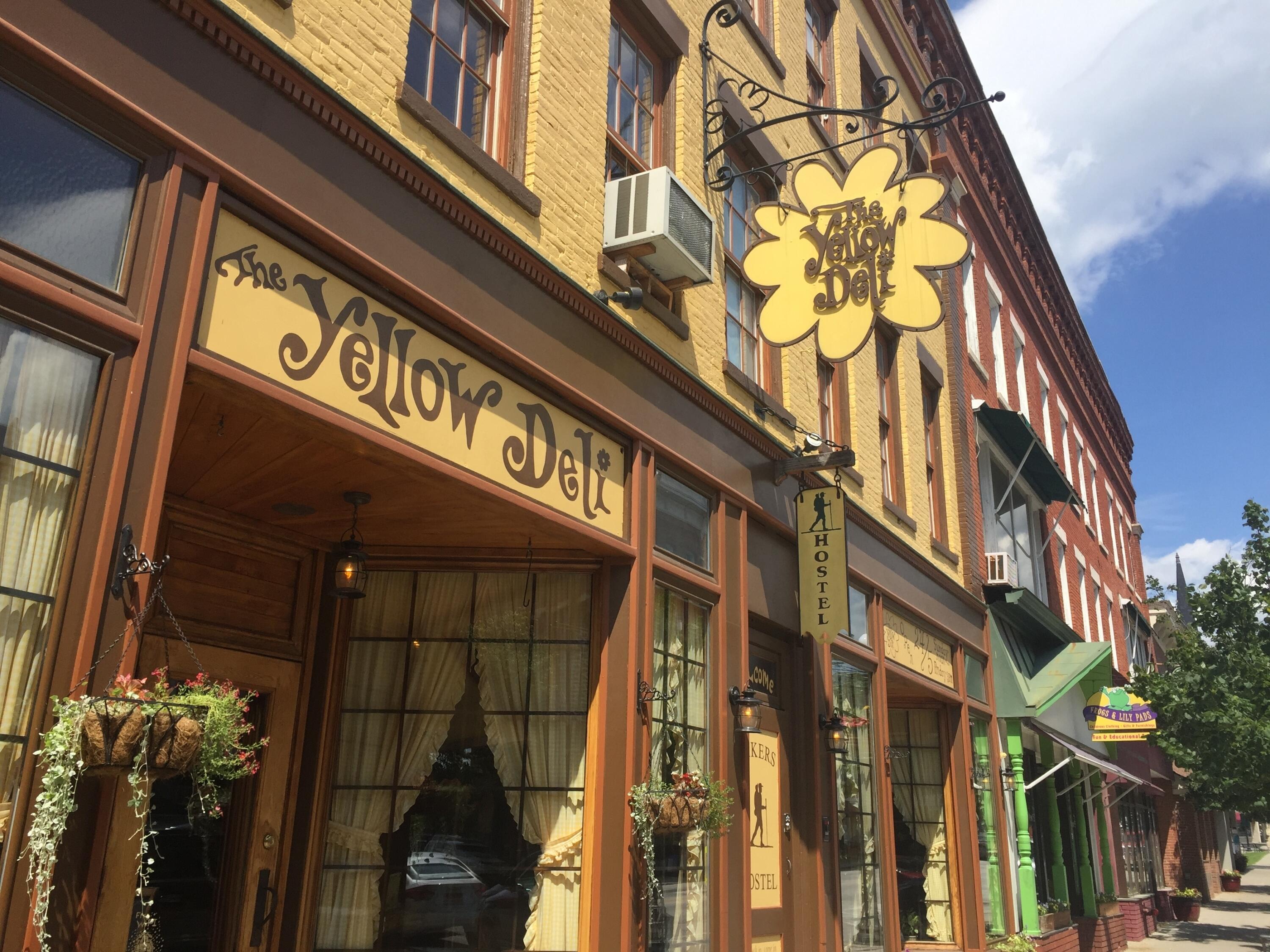 17 South Crest Road Chattanooga, TN 37404 - Photo 74 of 74 Yellow Deli