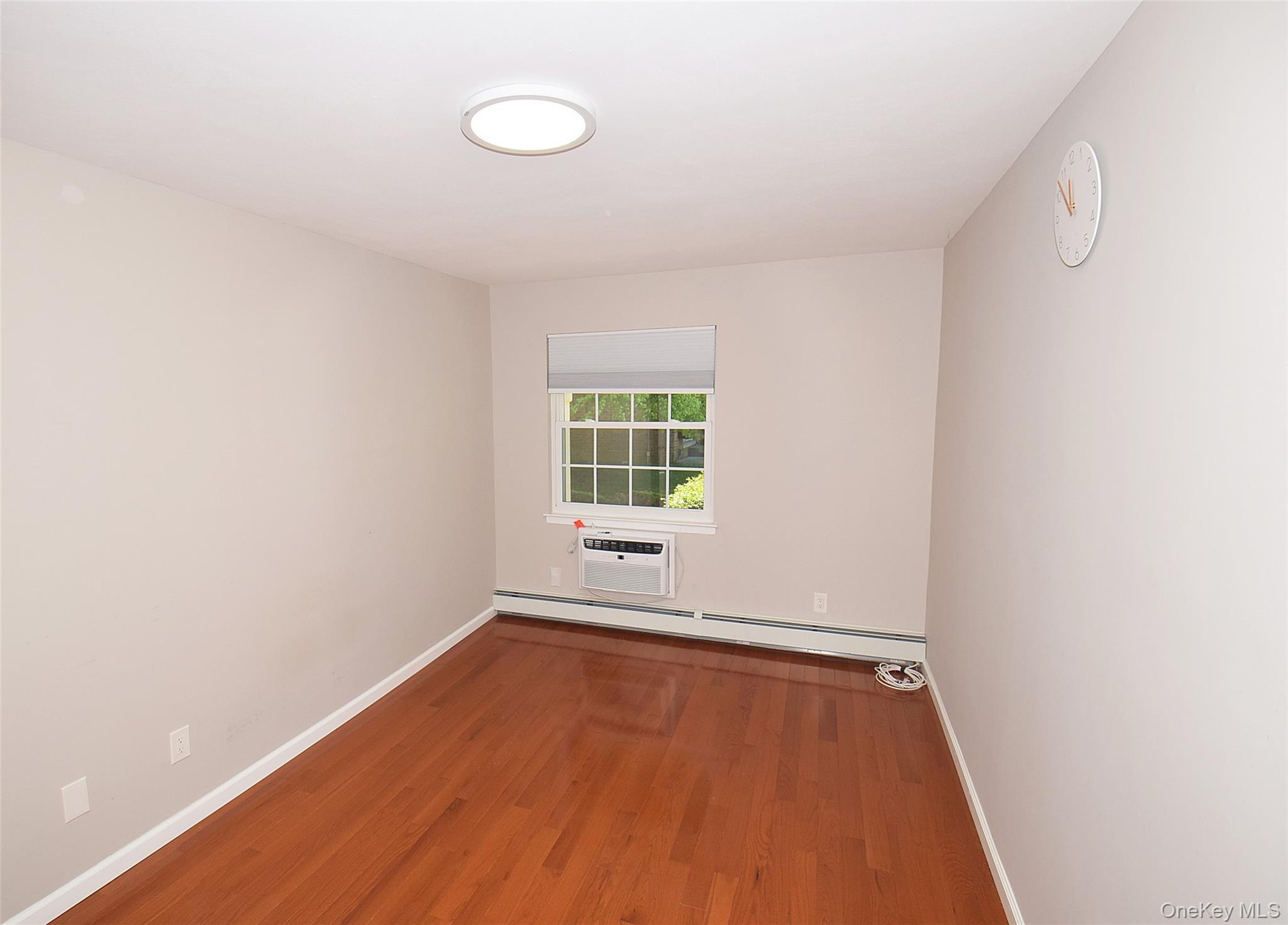 20804 Robert Road, Unit 189L Queens, NY 11360 - Photo 8 of 26