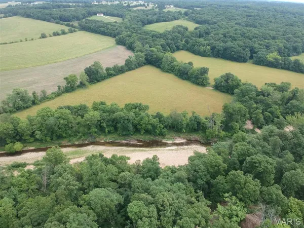 $750,000 | 0 West W Highway, Troy, MO 63379
