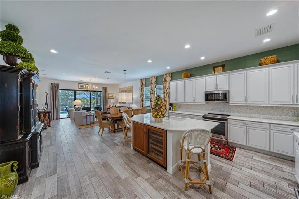 4407 Raffia Palm Circle Naples, FL 34119 - Photo 12 of 35 Gallery Image 12