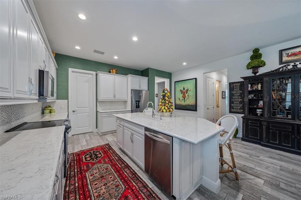 4407 Raffia Palm Circle Naples, FL 34119 - Photo 15 of 35 Gallery Image 15