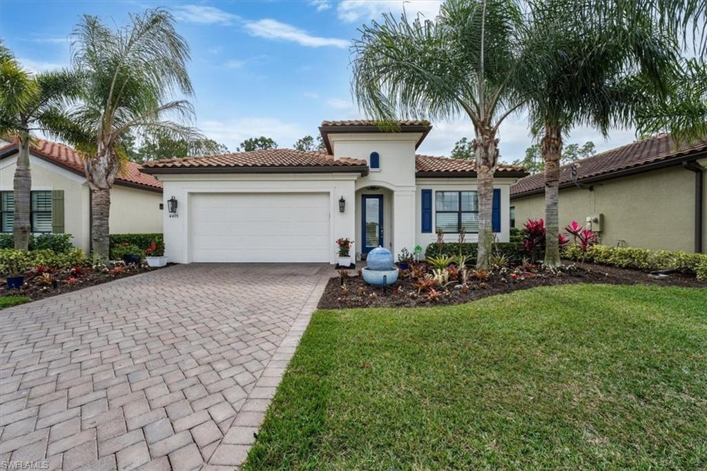 4407 Raffia Palm Circle Naples, FL 34119 - Photo 2 of 35 Gallery Image 2