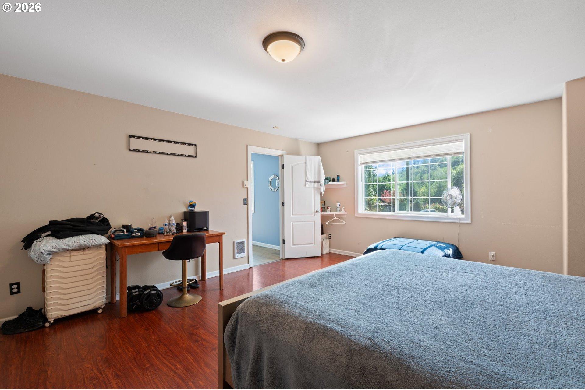 1407 Slide Creek Road Longview, WA 98632 - Photo 38 of 44 Gallery Image 38