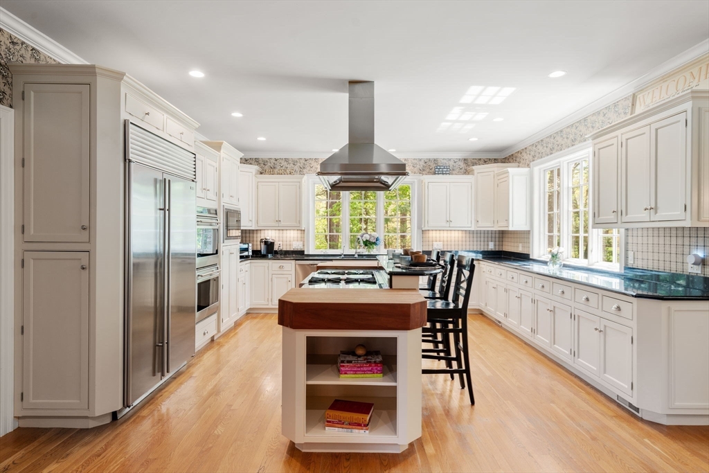 1080 North Street Walpole, MA 02081 - Photo 10 of 42