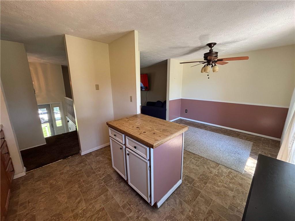 416 Meeting House Road Bridgeville, PA 15017 - Photo 7 of 23
