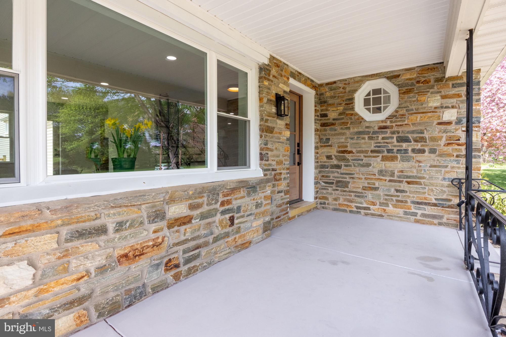 48 Mountainview Court Ewing, NJ 08628 - Photo 3 of 63