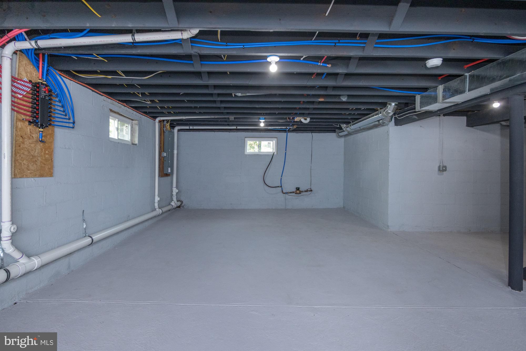 48 Mountainview Court Ewing, NJ 08628 - Photo 46 of 63 a view of water heater