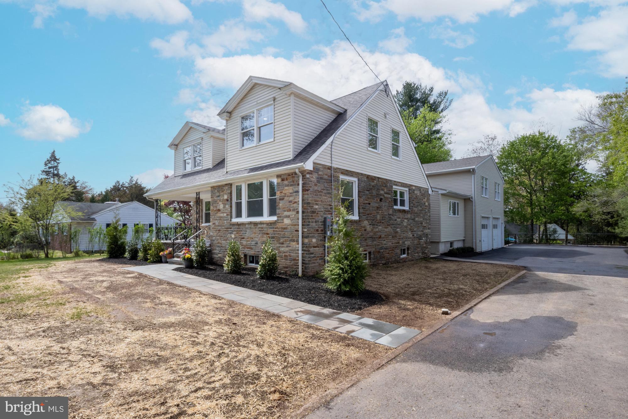 48 Mountainview Court Ewing, NJ 08628 - Photo 53 of 63 a front view of a house with a yard
