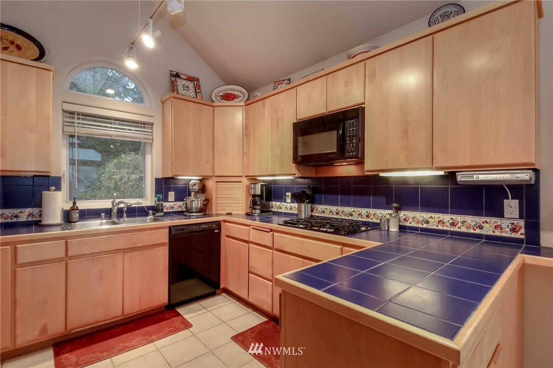 4320 Witter Road Langley, WA 98260 - Photo 8 of 25 Gallery Image 8