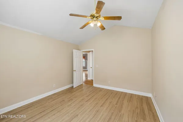 $395,000 | 124 Huntington Lane, Heiskell, TN 37754