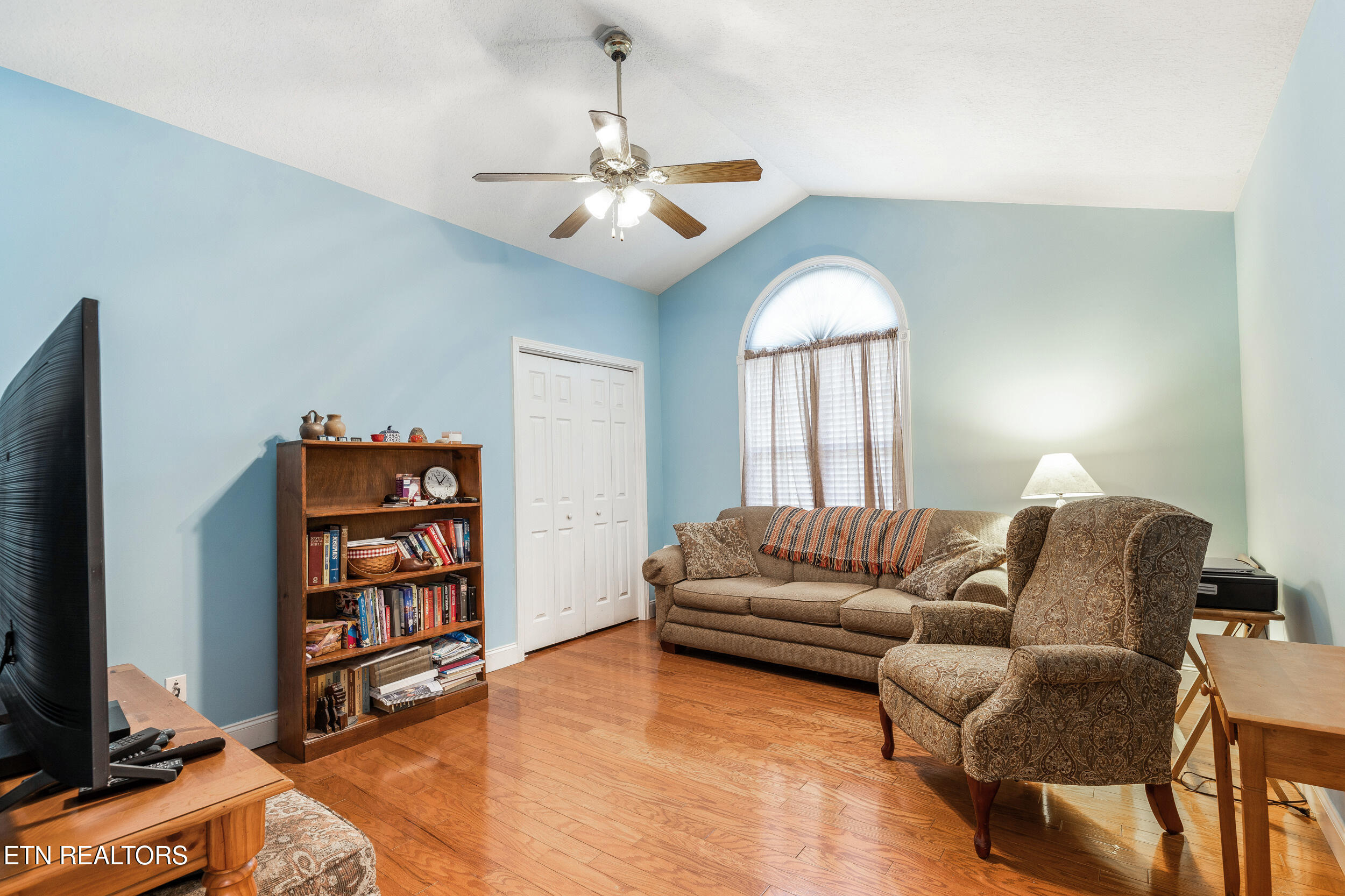 124 Huntington Lane Heiskell, TN 37754 - Photo 23 of 39 BR 2