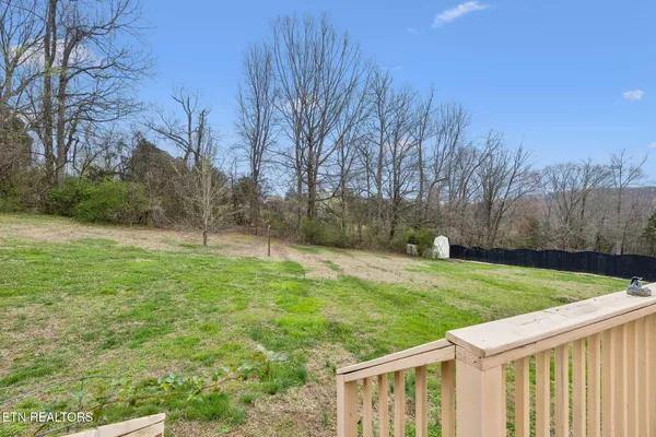 $395,000 | 124 Huntington Lane, Heiskell, TN 37754