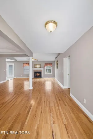 $395,000 | 124 Huntington Lane, Heiskell, TN 37754