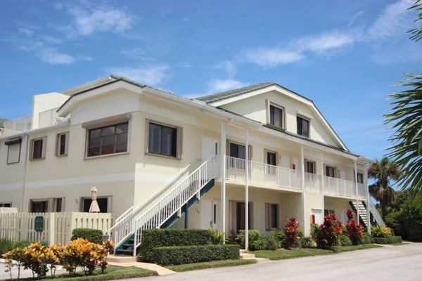 $7,500 | 270 Bella Vista Court North, Unit 70, Jupiter, FL 33477
