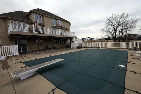 $530,000 | 1026 Deer Valley Drive, Manchester, MI 48158