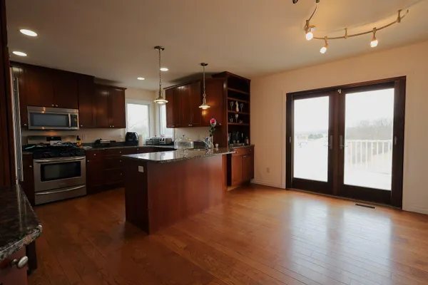 $530,000 | 1026 Deer Valley Drive, Manchester, MI 48158