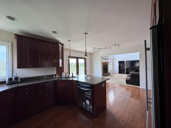 $530,000 | 1026 Deer Valley Drive, Manchester, MI 48158
