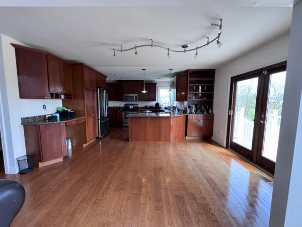 $530,000 | 1026 Deer Valley Drive, Manchester, MI 48158