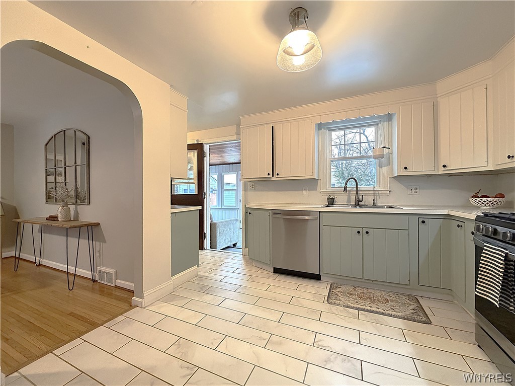 17 University Court Amherst, NY 14226 - Photo 13 of 32