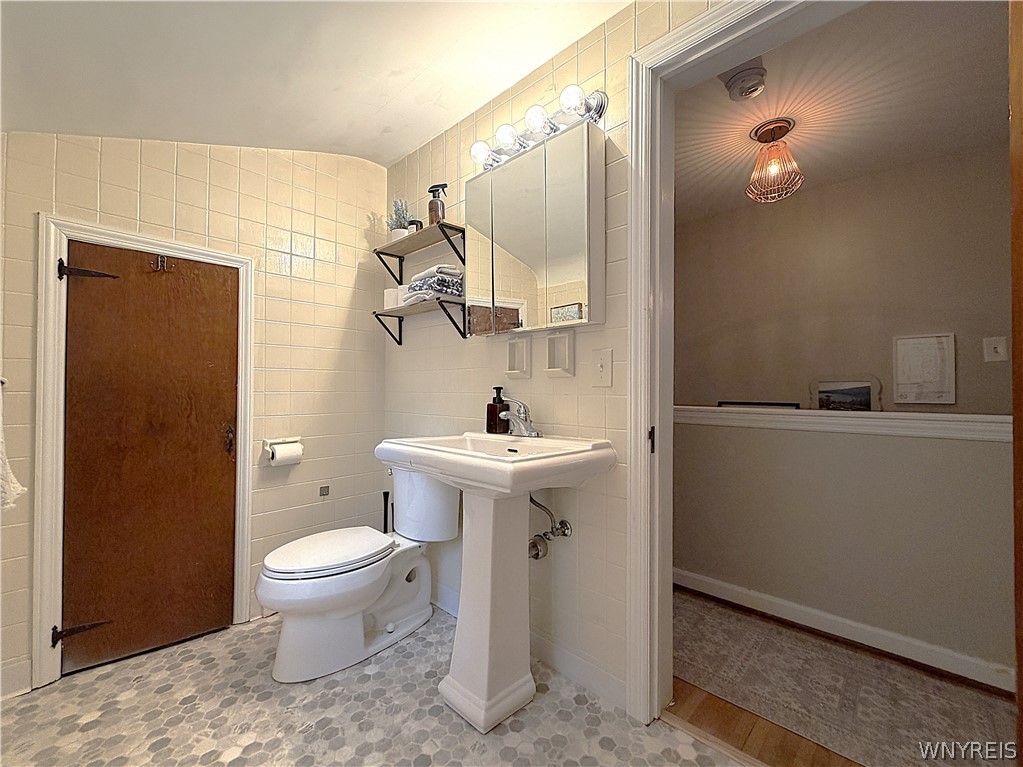 17 University Court Amherst, NY 14226 - Photo 23 of 32