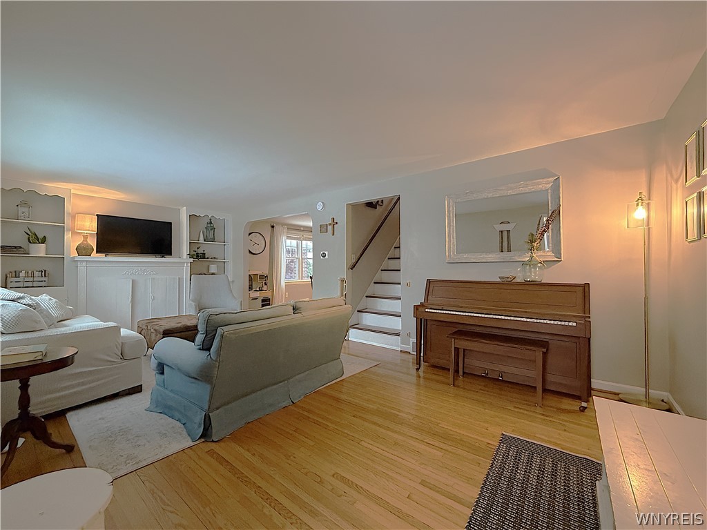 17 University Court Amherst, NY 14226 - Photo 6 of 32