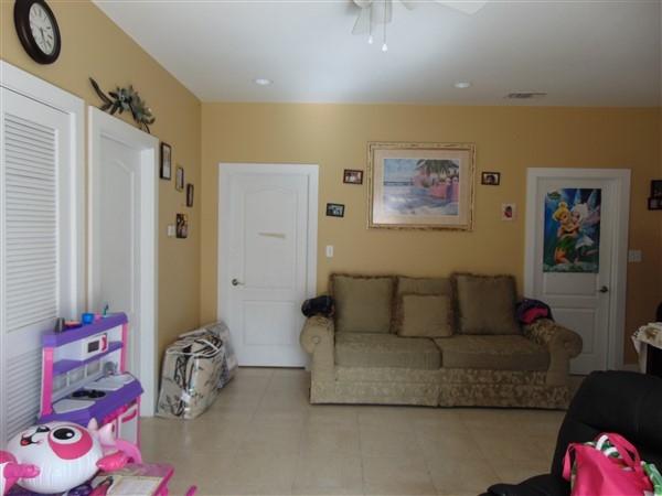 63 East Michaelangelo Road DeFuniak Springs, FL 32433 - Photo 3 of 29 Living Area (2)