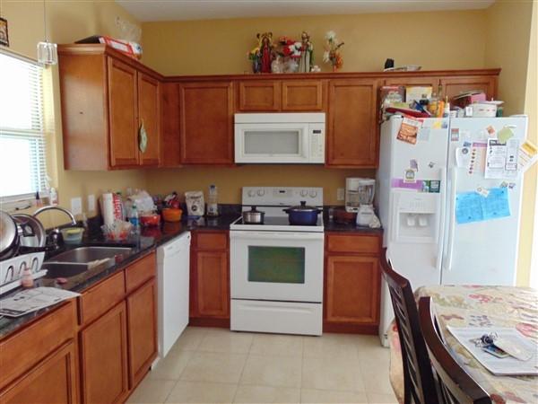 63 East Michaelangelo Road DeFuniak Springs, FL 32433 - Photo 4 of 29 Kitchen (1)