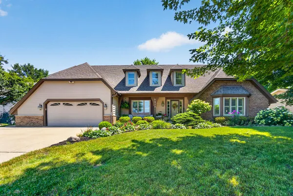 $715,000 | 8419 110th Avenue, Pleasant Prairie, WI 53158