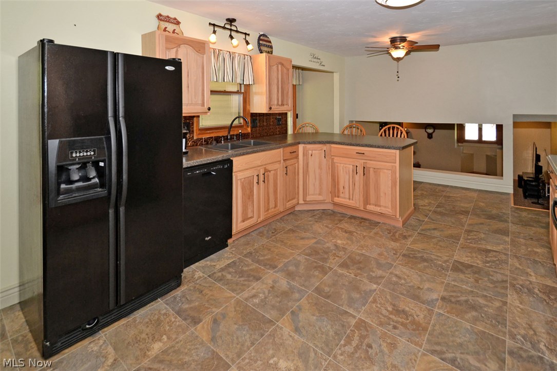1850 Claus Road Vermilion, OH 44089 - Photo 6 of 25