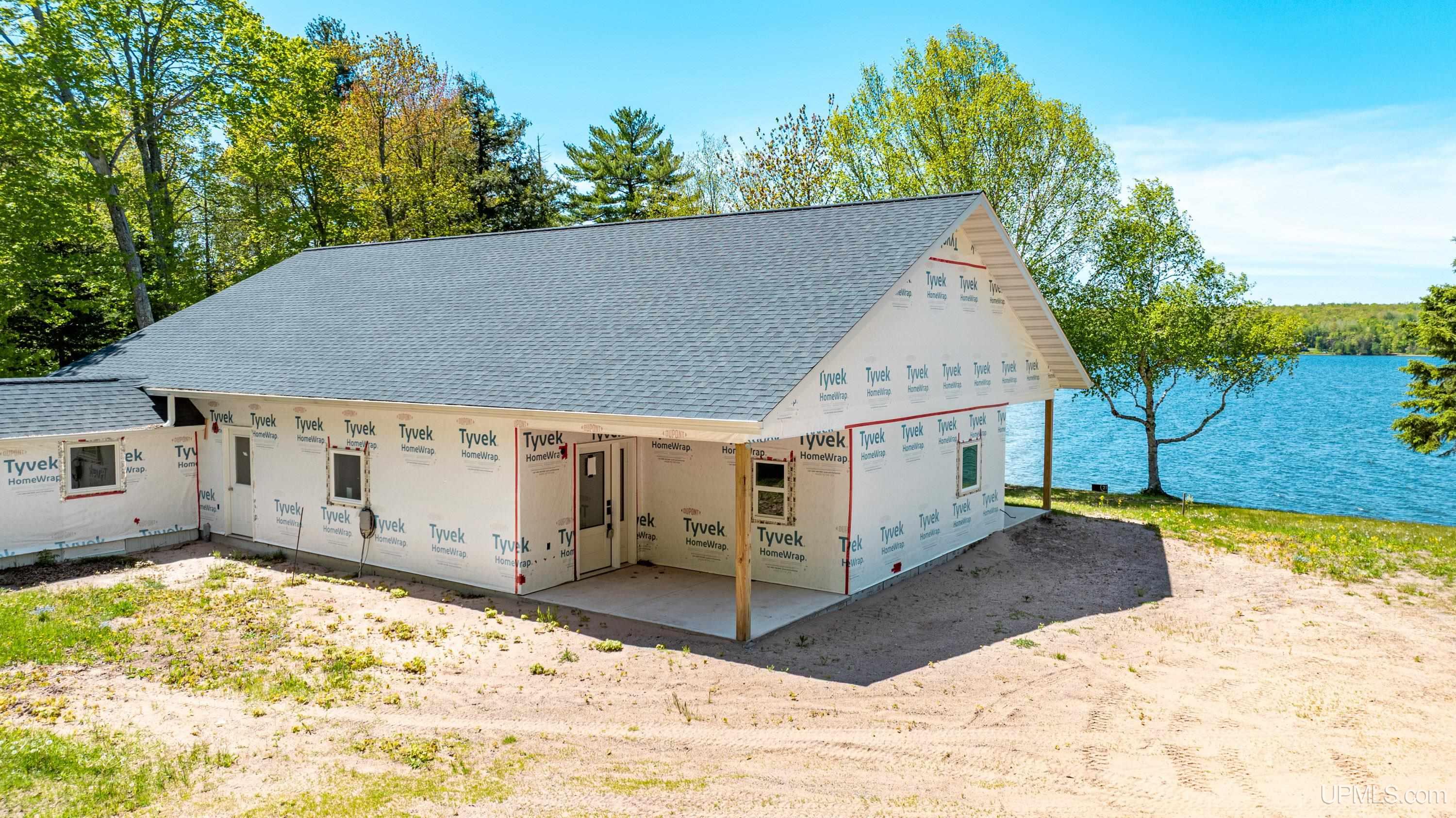 14098 Bayview Road Lanse, MI 49946 - Photo 3 of 64