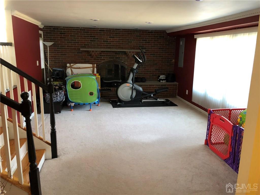 36 Partch Place Edison, NJ 08817 - Photo 4 of 24