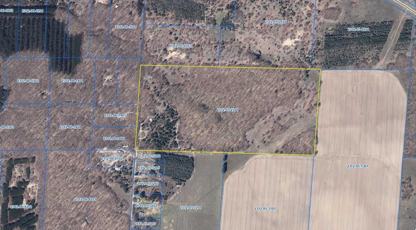 5560 North 3 Road Mesick, MI 49668 - Photo 4 of 14