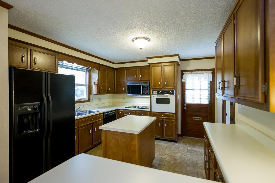 101 Brook Hollow Road Clarksville, TN 37040 - Photo 8 of 28 Gallery Image 8