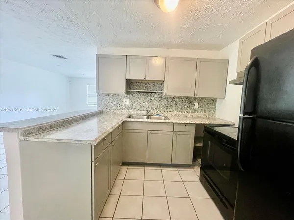 $2,285 | 2621 Riverland Drive, Unit 2, Fort Lauderdale, FL 33312