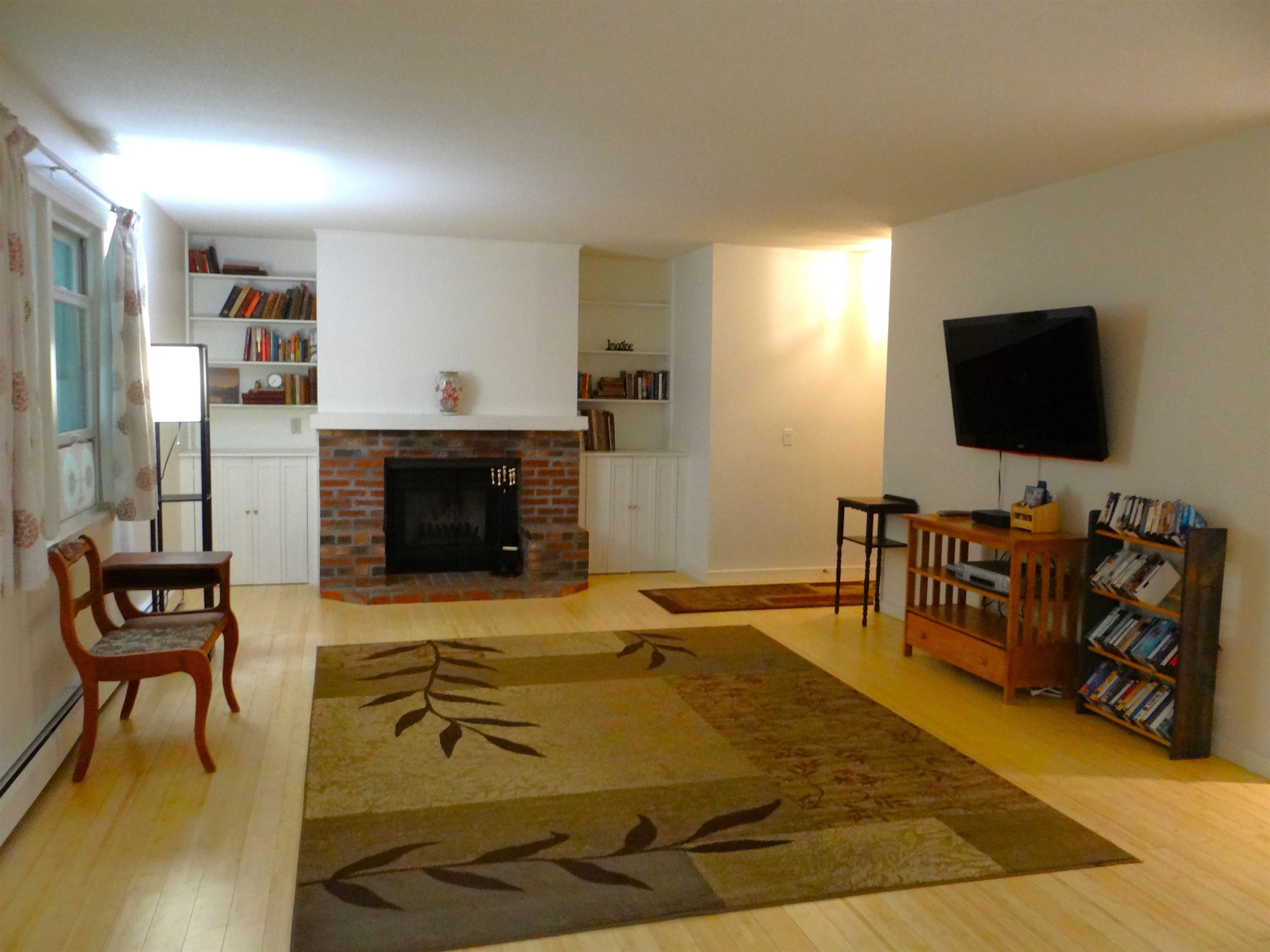31 Pleasant Street, Unit 52 Lebanon, NH 03784 - Photo 6 of 45