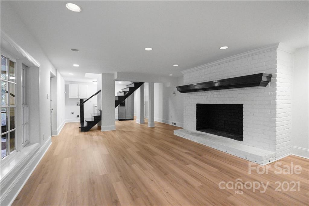 2326 Ferncliff Road Charlotte, NC 28211 - Photo 40 of 48 a view of a livingroom with a fireplace