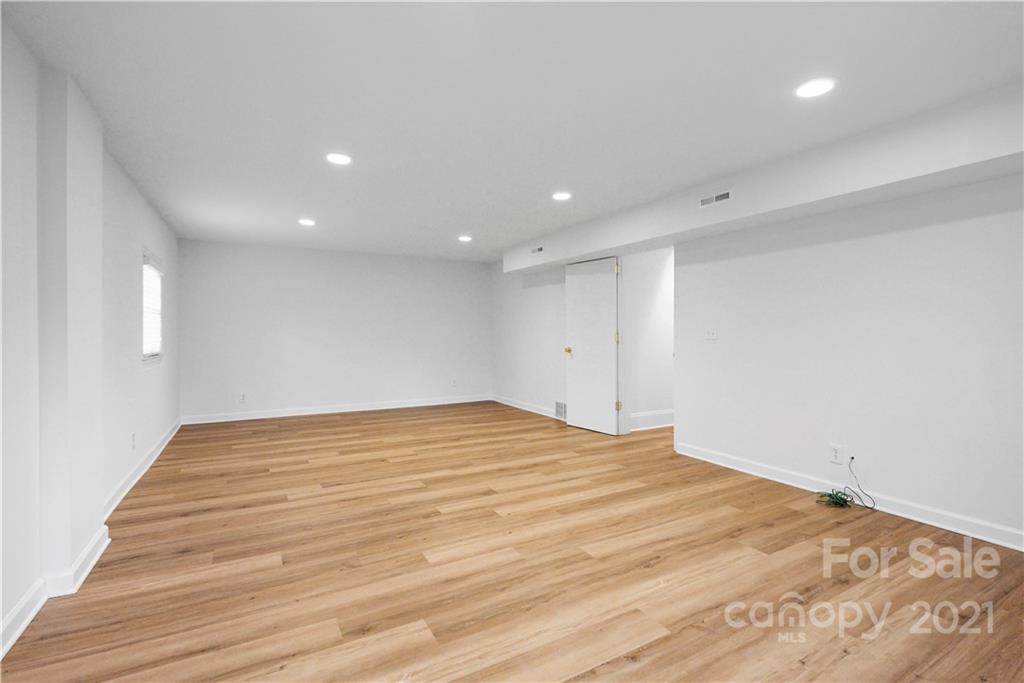 2326 Ferncliff Road Charlotte, NC 28211 - Photo 44 of 48 a view of empty room