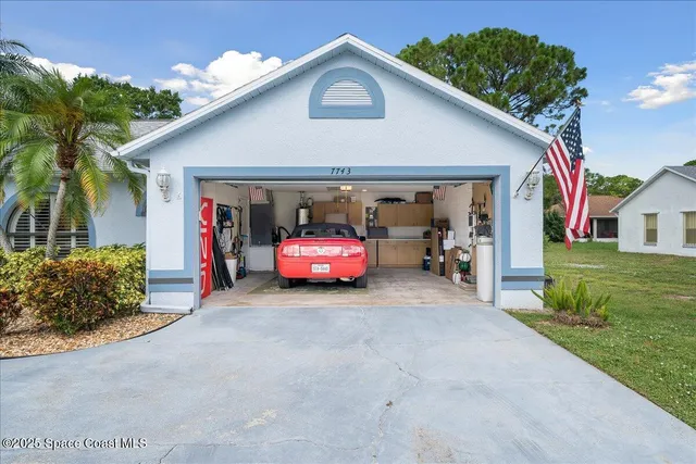 a view of a car garage