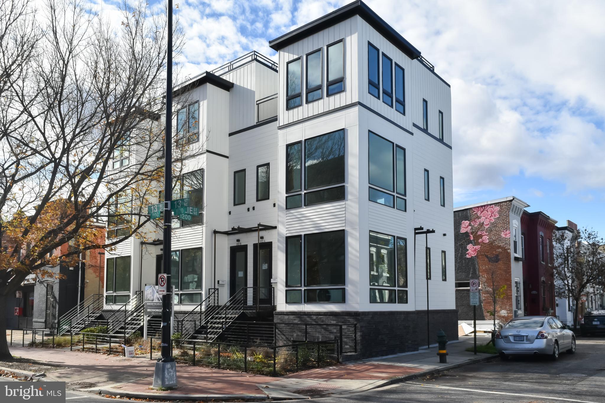 810 13th Street Northeast, Unit B Washington, DC 20002 - Photo 1 of 20