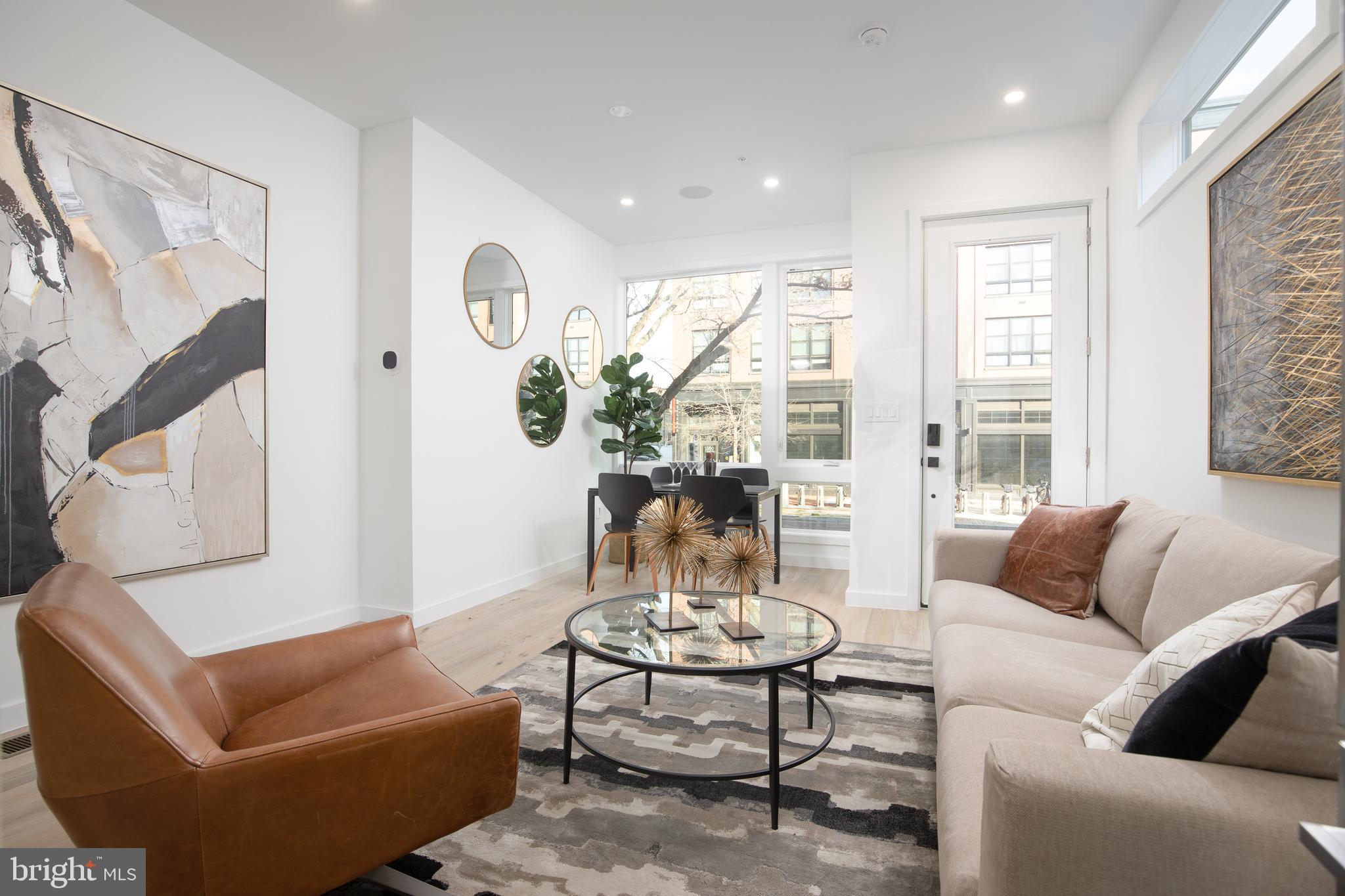 810 13th Street Northeast, Unit B Washington, DC 20002 - Photo 4 of 20