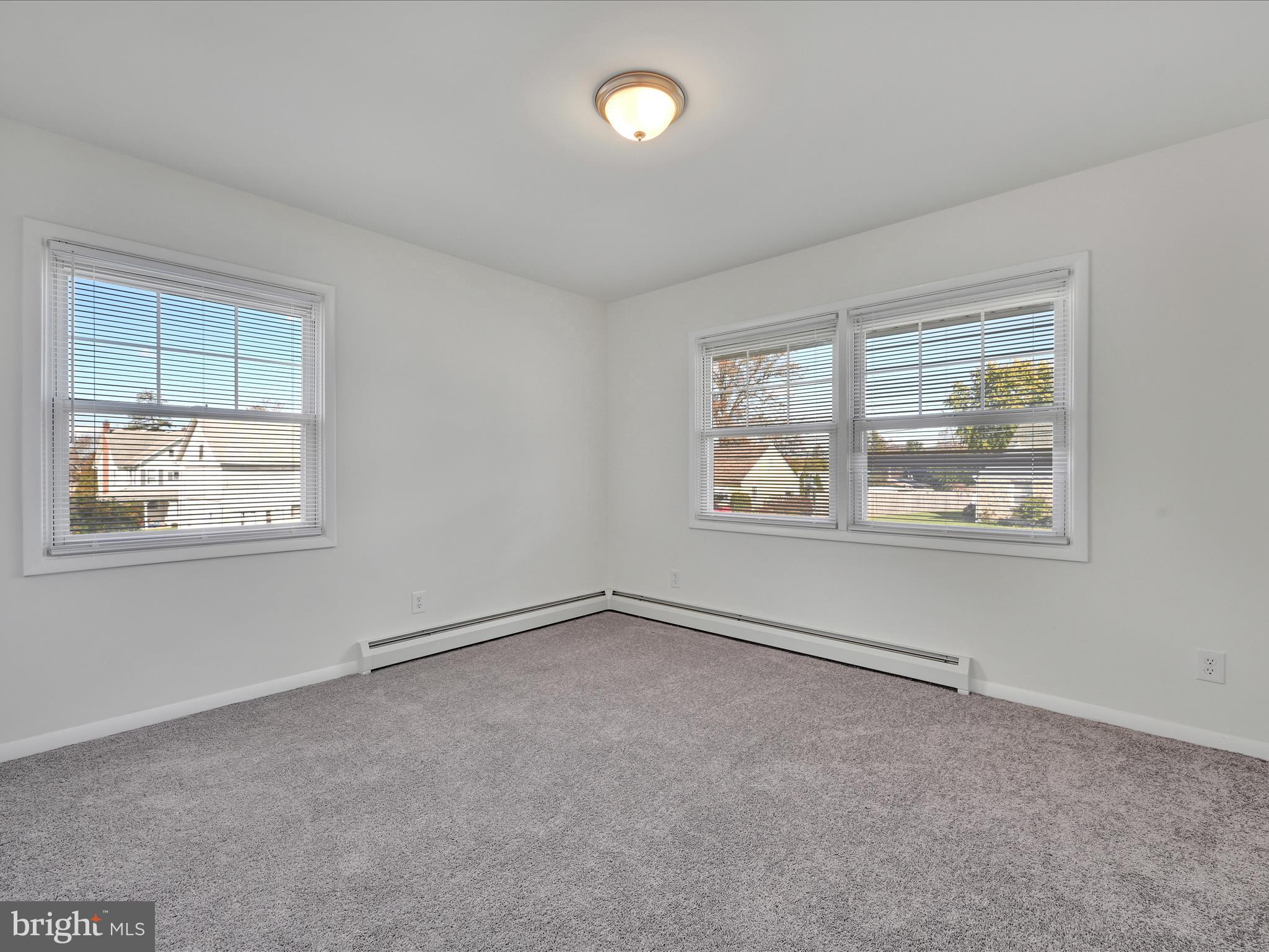 924 High Boulevard Reading, PA 19607 - Photo 16 of 33 Bedroom 1