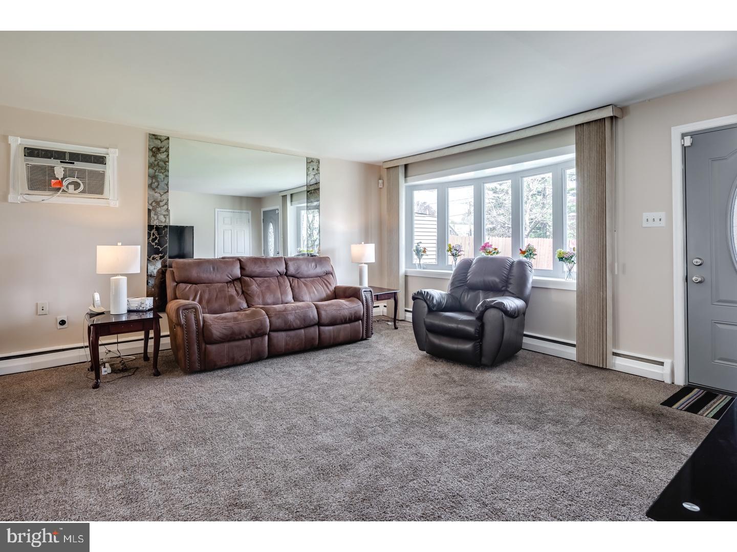 10121 Proctor Road Philadelphia, PA 19116 - Photo 14 of 23 Gallery Image 14