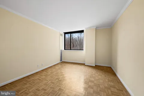 $389,000 | 111 Hamlet Hill Road, Unit 406, Baltimore, MD 21210