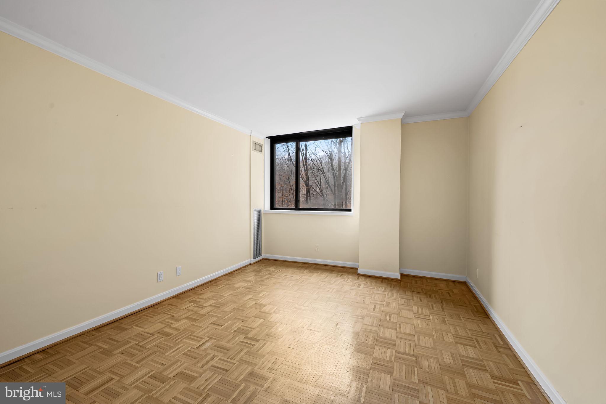 111 Hamlet Hill Road, Unit 406 Baltimore, MD 21210 - Photo 19 of 37 2nd bedroom