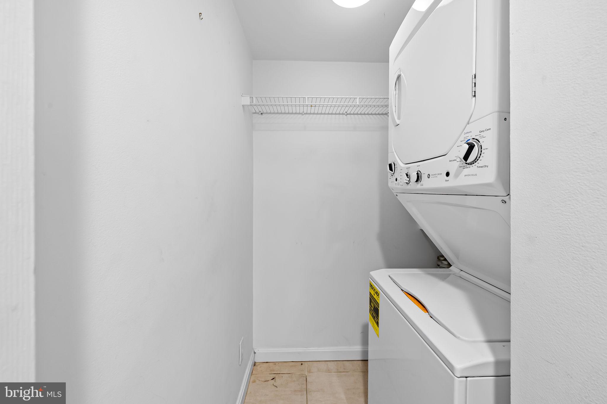 111 Hamlet Hill Road, Unit 406 Baltimore, MD 21210 - Photo 24 of 37 In-unit washer/dryer