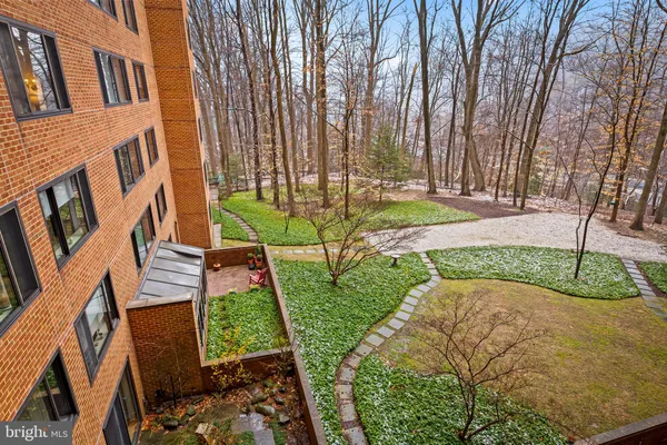 $389,000 | 111 Hamlet Hill Road, Unit 406, Baltimore, MD 21210